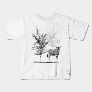 Oryx - Antelope - Trees - Wildlife - Africa Kids T-Shirt